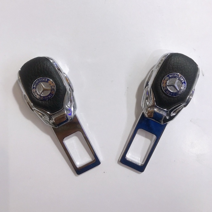 Chốt gài Seat belt dây đai an toàn ô tô có logo Mercedes