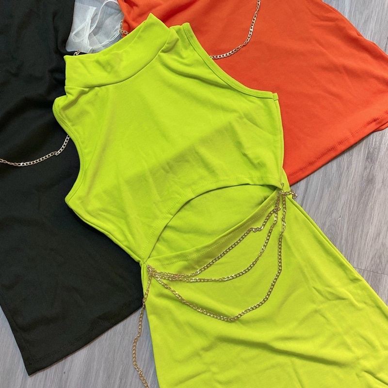 đầm xích khoét eo ôm body