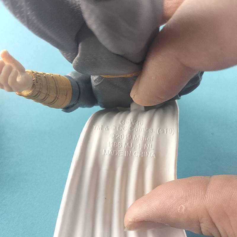 Mô hình nhân vật shazam trong truyện tranh DC có khớp cử động