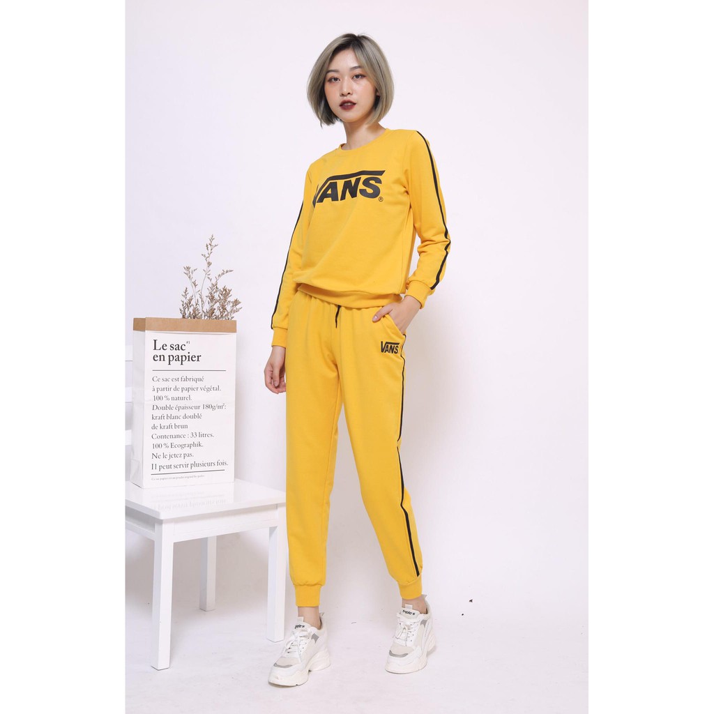 Bộ Nỉ nữ Vans