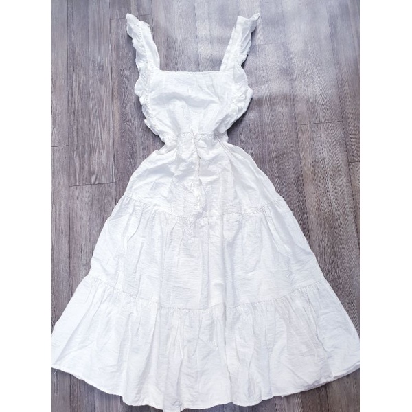 Đầm trắng maxi