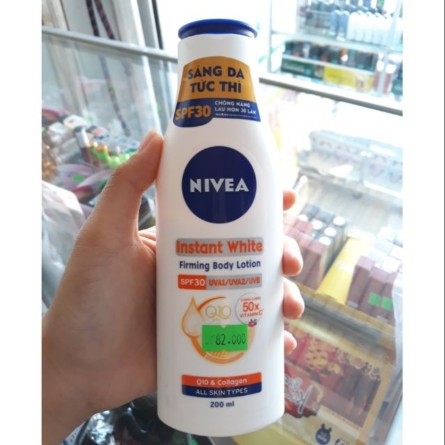 Sữa dưỡng thể săn chắc da Nivea Extra White SPF 30 200ml