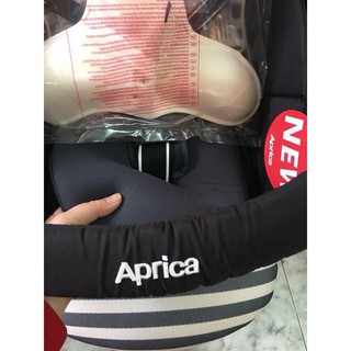 XE ĐẨY APRICA LUXUNA DUAL