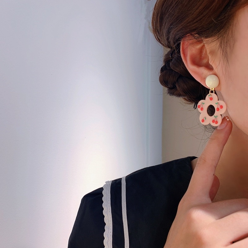 [HOT] BÔNG TAI KHUYÊN TAI HÌNH HOA PHONG CÁCH MÙA HÈ ĐI BIỂN NHIỆT ĐỚI THỜI TRANG DỄ THƯƠNG222BT069