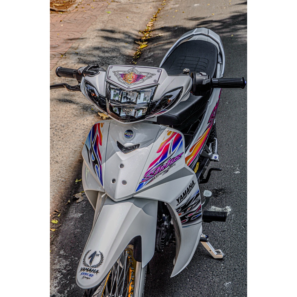 Tem Rice Dán Dè Xe Hình Bông Lúa 1st Mẫu mới  Yamaha cho tất cả màu sơn Trừ màu sơn đen