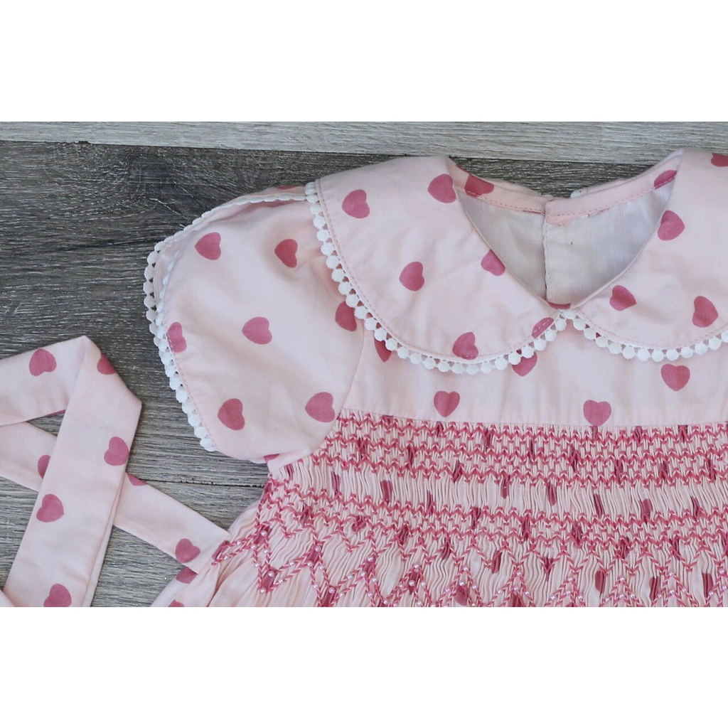 Váy Đầm Cho Bé Gái, Đầm Smock Thêu Tay Kiểu Viền Ren Hình Trái Tim Cách Bánh Bèo Dễ Thương Size 1 Tuổi -10 Tuổi