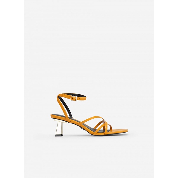 Vascara Giày Sandal Ankle Strap Vân Da Kỳ Đà - SDN 0698 - Màu Vàng