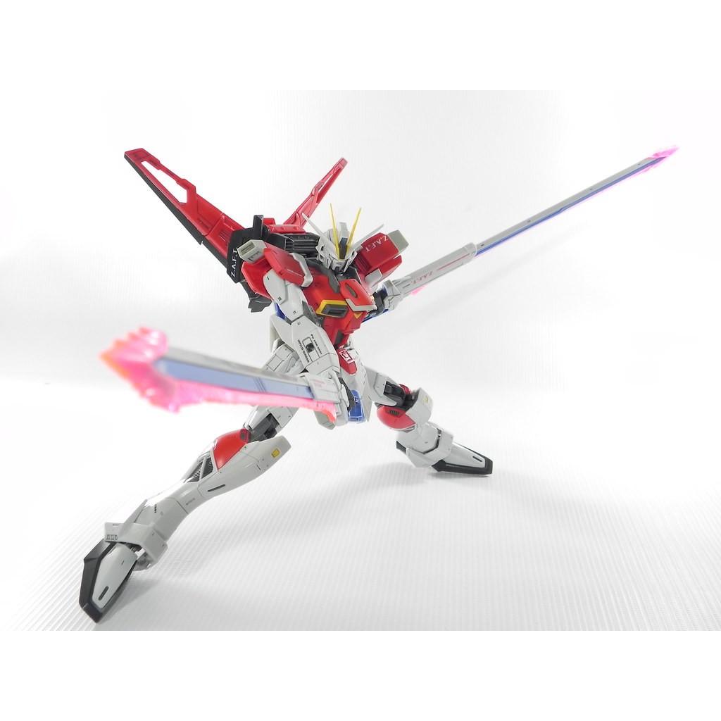 Mô Hình Lắp Ráp Gundam MG 8813 Sword Impulse Daban