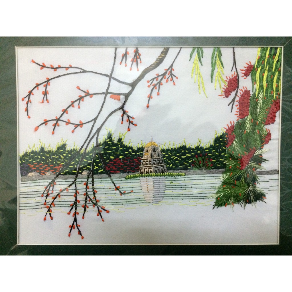 Tranh thêu tay Tháp Phượng HG002 - Tranh thêu phong cảnh Hà Nội 25 x30 cm