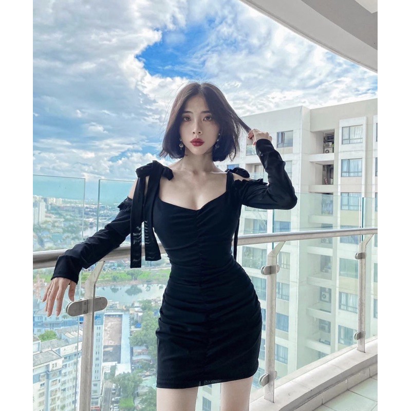 Đầm body trễ vai