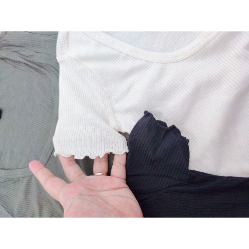 Áo croptop f21 cổ vuông vnxk
