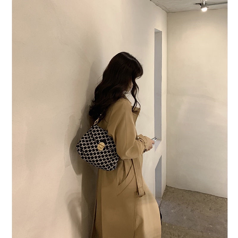 Túi xách vải mk hoạ tiết rappo