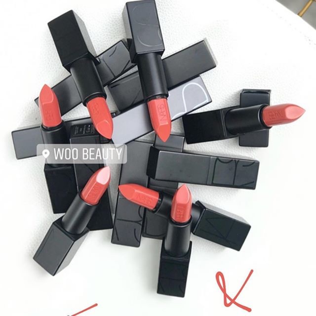 Son Nars audacious Jane, Mona hottt