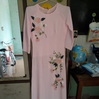 Áo dài may sẵn thêu ruy băng giá 260k
