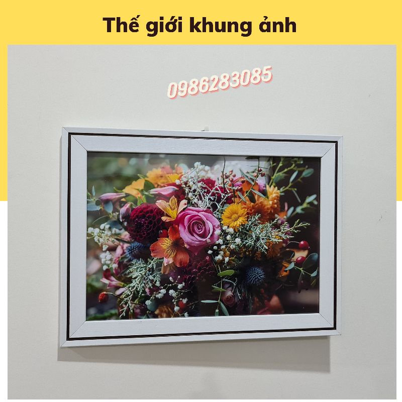 Combo 9 khung ảnh treo tường gồm 9 khung 13x18, tặng kèm đinh và móc treo