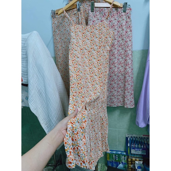 Chân váy hoa nhí vintage