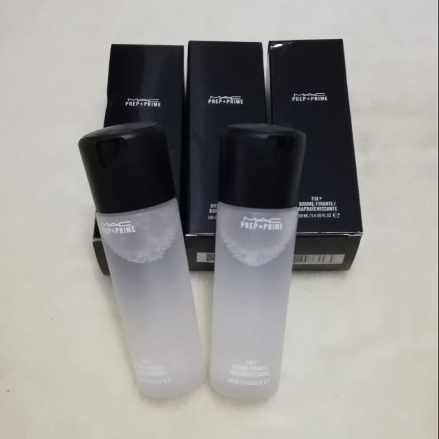 Xịt khoáng MAC Prep + Prime Fix 100ml