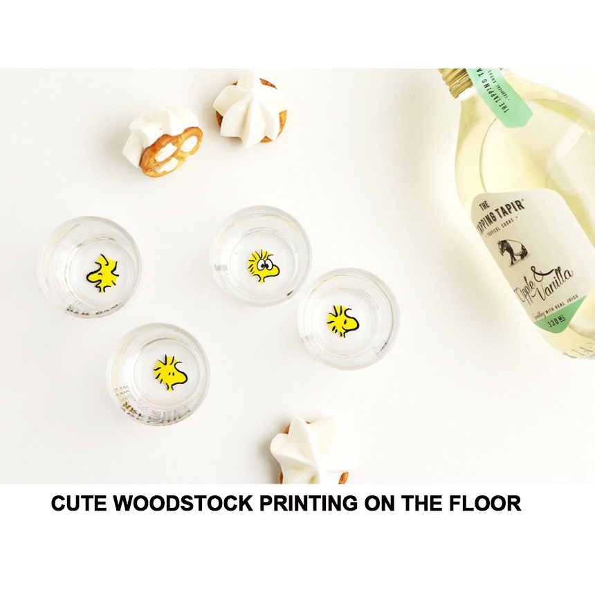 Set 4 ly thủy tinh mini in hình Snoopy dễ thương