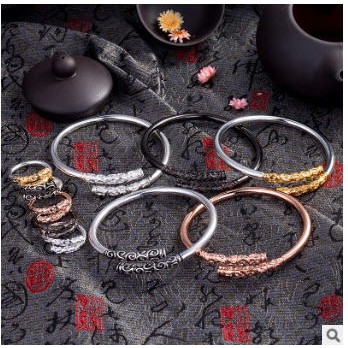 Vòng tay nam nữ kim cô -Như ý chất liệu titan xi bạc 925