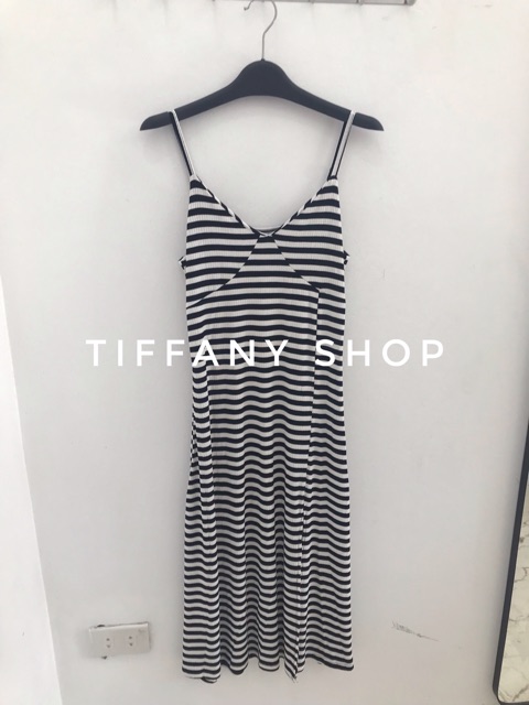 Maxi hai dây xẻ tà có sẵn kèm ảnh thật | BigBuy360 - bigbuy360.vn