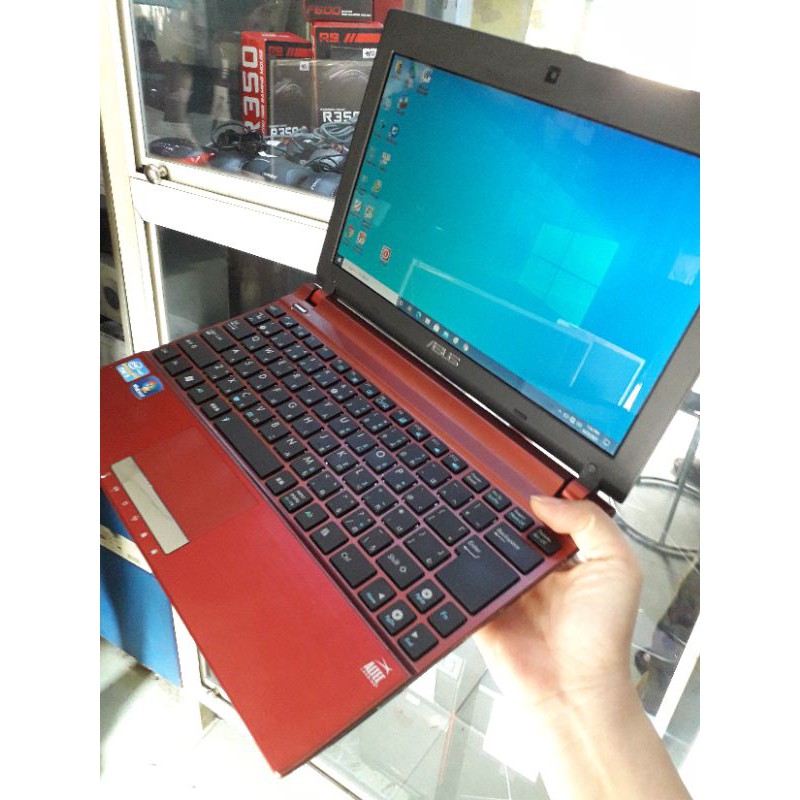 laptop asus nhỏ, màu đỏ đẹp như mới