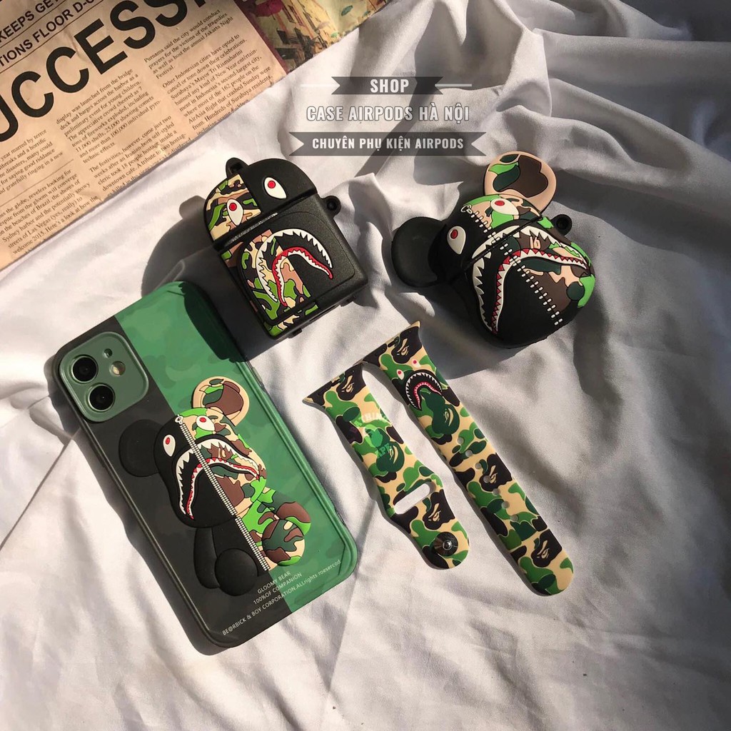 Ốp lưng iphone BAPE x BearBrick 3D