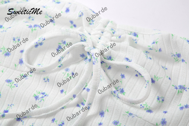 Áo Crop Top Cổ Yếm Phối Ren Hoa Thời Trang Quyến Rũ Cho Nữ | BigBuy360 - bigbuy360.vn