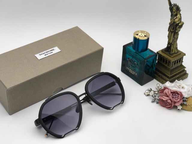 Kính Thombrown Chuẩn Auth | BigBuy360 - bigbuy360.vn