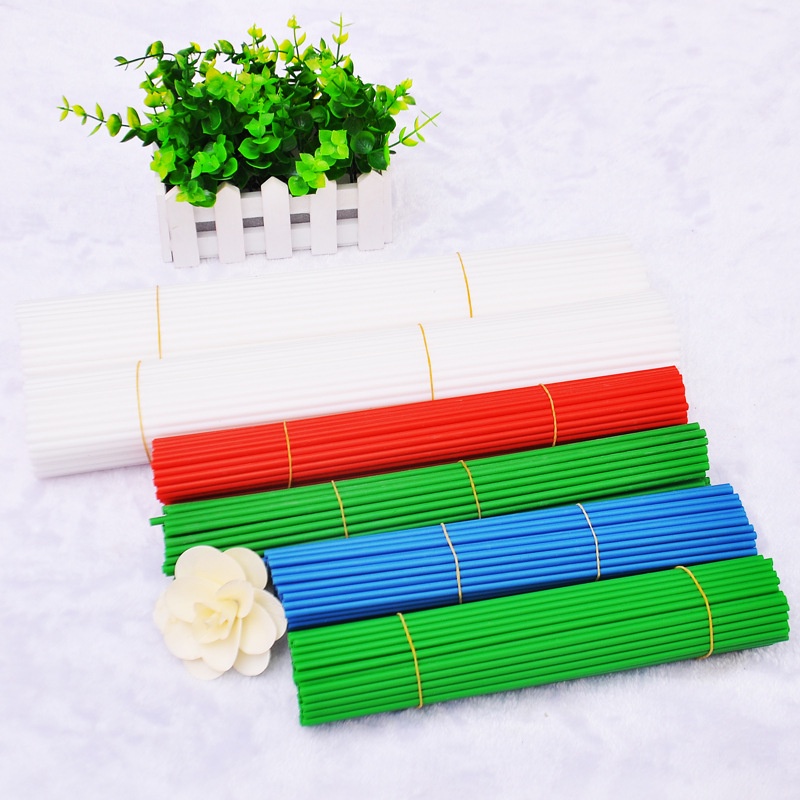 Bộ 20 Que Gắn Bong Bóng Màu Trắng Kích Thước 32/40cm