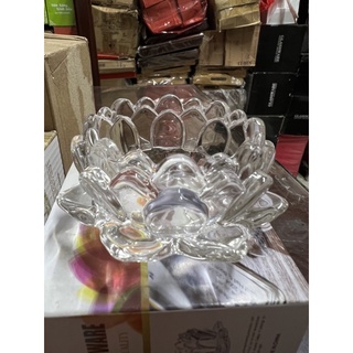 Đế nến hoa sen thủy tinh