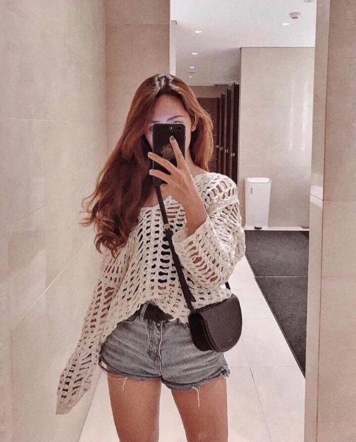 Áo lưới khoác ngoài móc lỗ to | BigBuy360 - bigbuy360.vn