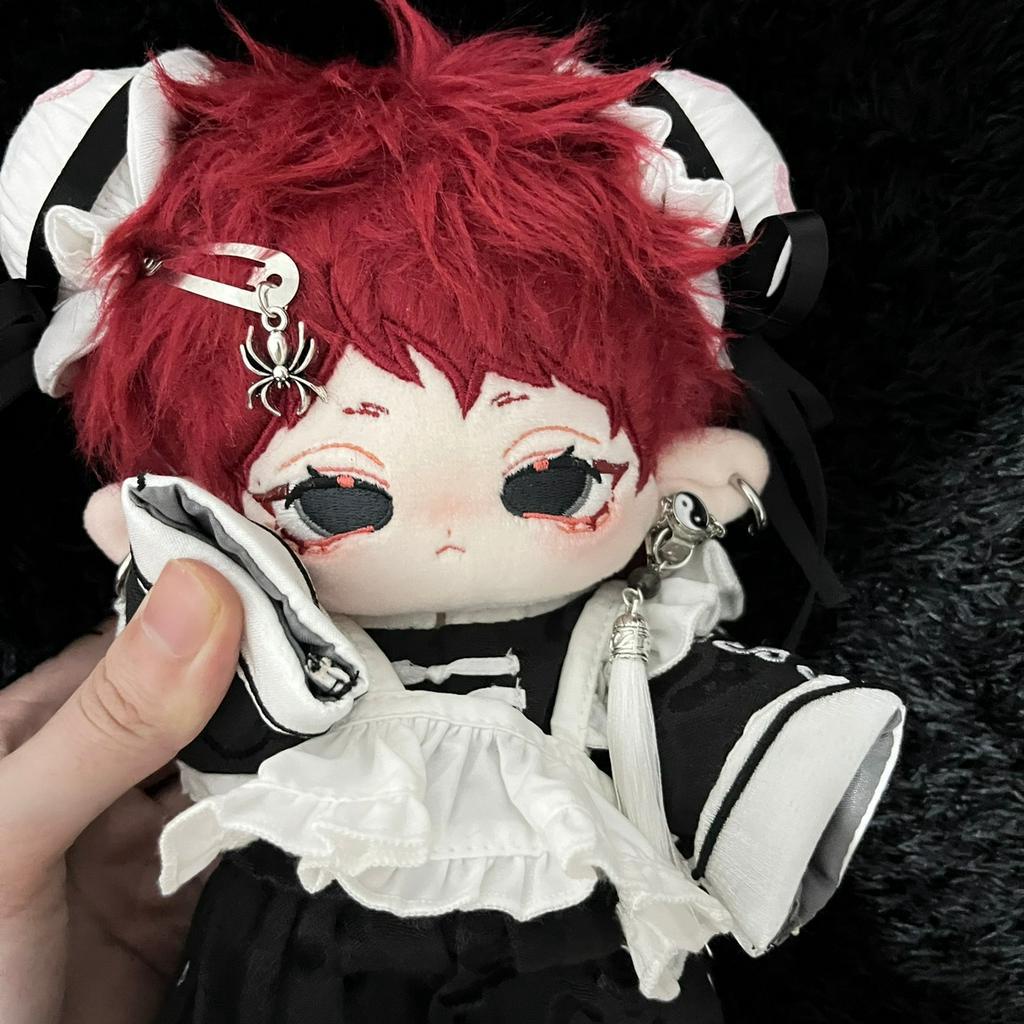 Khuyên tai tua rua cho bé doll