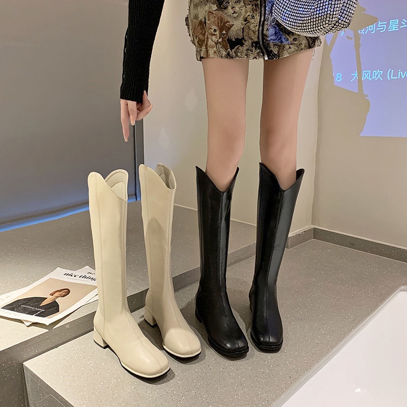 Giày búp bê nữ giày boot nữ giày đế cao Giày nữ cỡ lớn 34 thước-43 thước V miệng vuông đầu cao bồi tây bốt cao bồi bắp chân của phụ nữ giày cao gót nhưng quá đầu gối mỏng gót dày 4 cm giày cao gót của phụ nữ giày hiệp sĩ