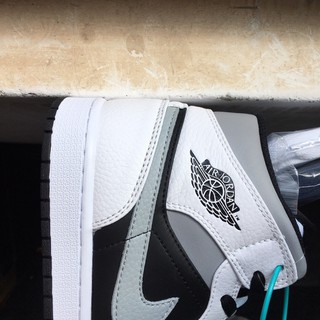 {Hàng order} GIÀY Air Jordan 1 Mid “ White Shadow” BEST QUALITY