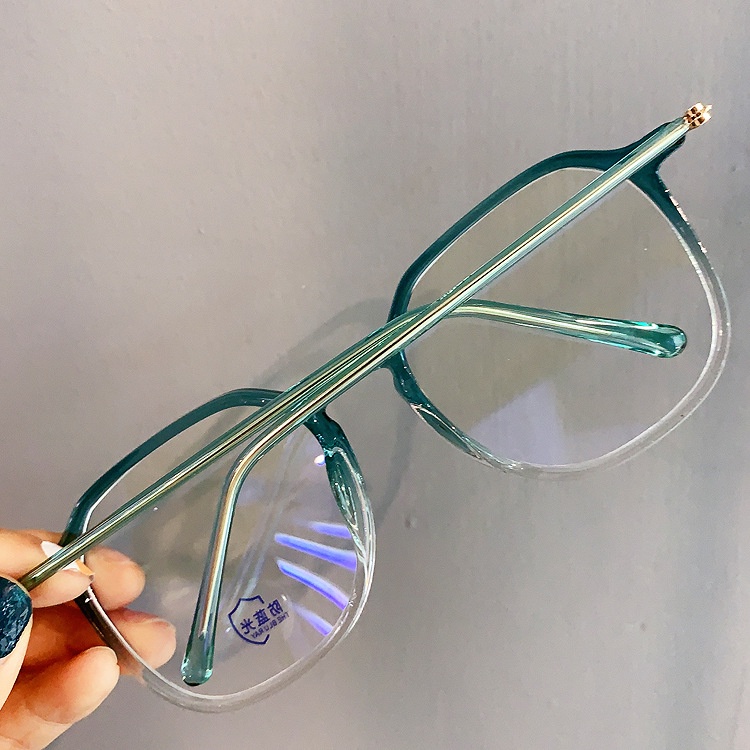 Mắt kính chống bức xạ thiết kế quá khổ phong cách Hàn cho nữ