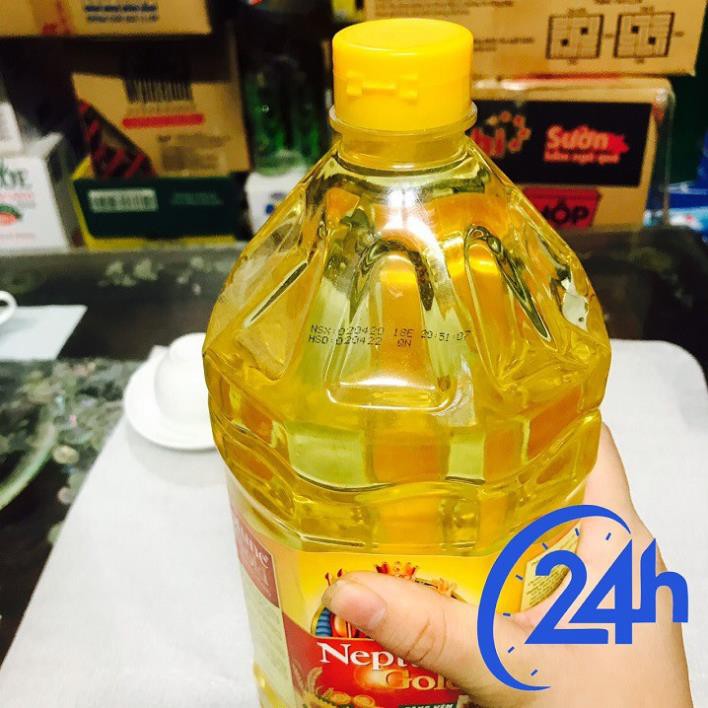 [ Bắc Ninh ] Dầu ăn cao cấp Neptune Gold chai 2 lít