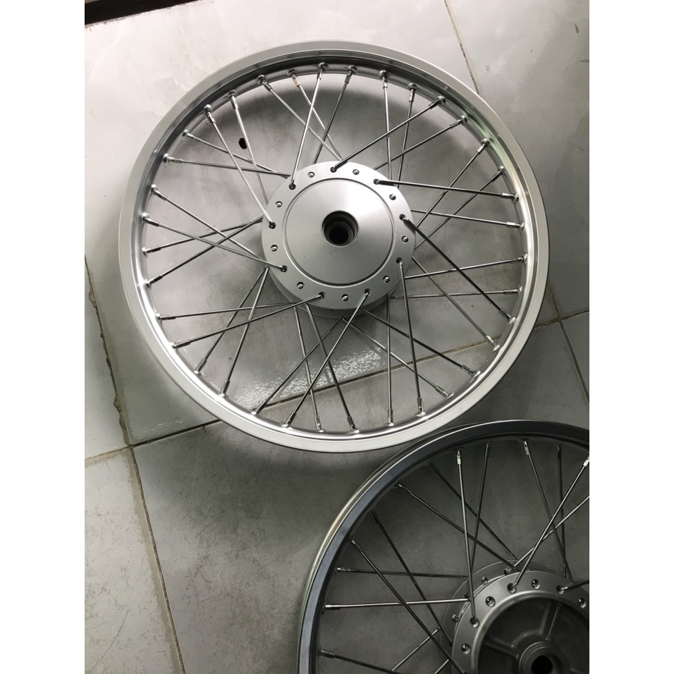 CĐN dành cho xe wave va dream đùm zin bạc wave 110 niềng nhôm bạc kèm má đùm trước và sau gắn như zin