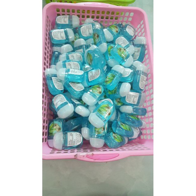 Gel làm sạch và thơm tay khi nối mi