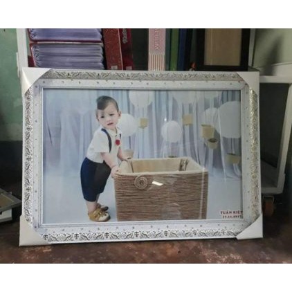 Khung Ảnh Treo Tường Cỡ Lớn 40x60