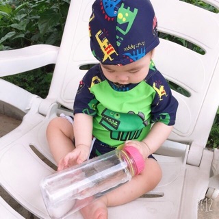 Set đồ bơi kèm nón cho bé trai