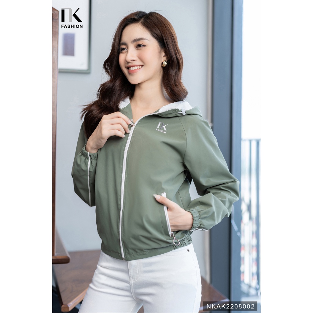 Áo Khoác Gió 2 Lớp Phối Mũ 2 Túi NK FASHION Dành Cho Nữ Chống Thấm Nước, Chống Gió, Chất Vải Mềm Mịn NKAK2208002
