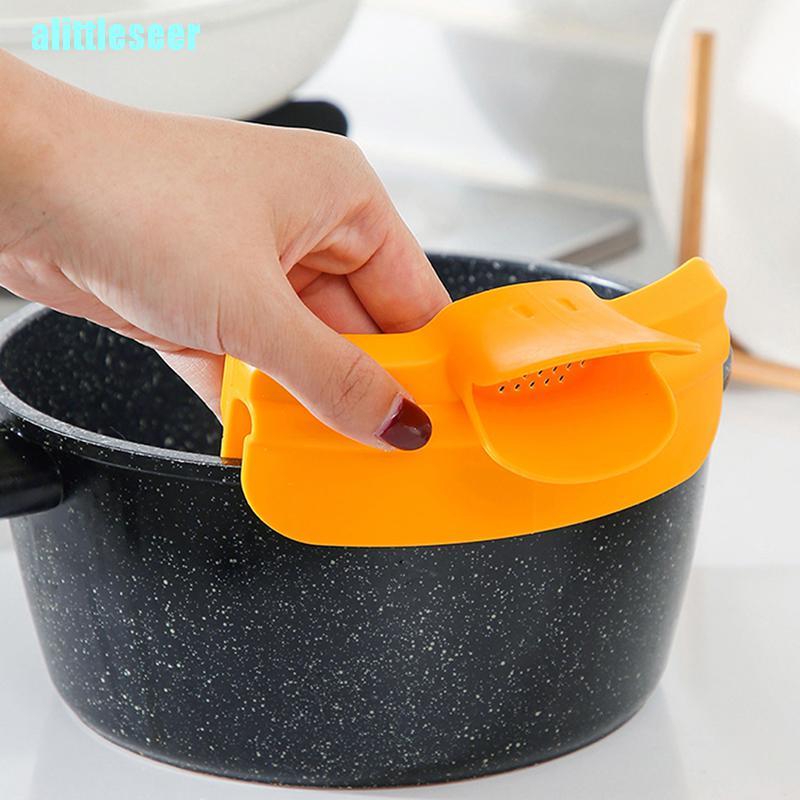 【Bar】Pot Silicone Soup Guide Nozzle Square Splash Scald Prevention soup funnel