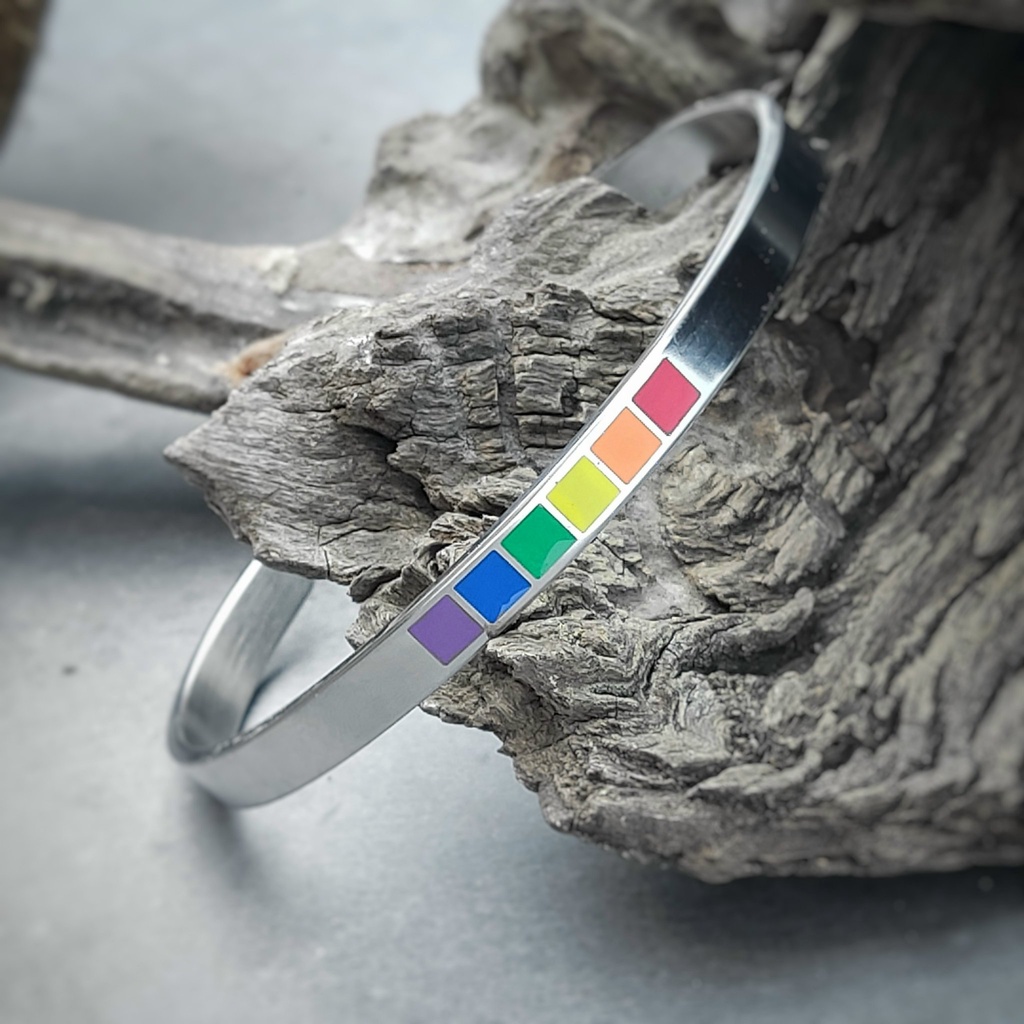 Vòng tay lắc tay màu cầu vồng pride rainbow thép titan không rỉ