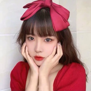 Bờm nơ to hot trend