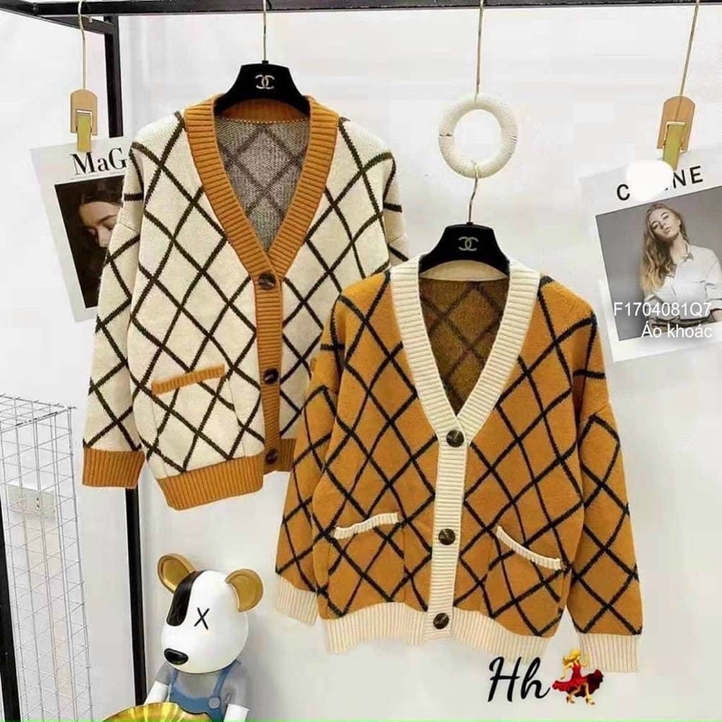 Áo khoác len caro phối viền