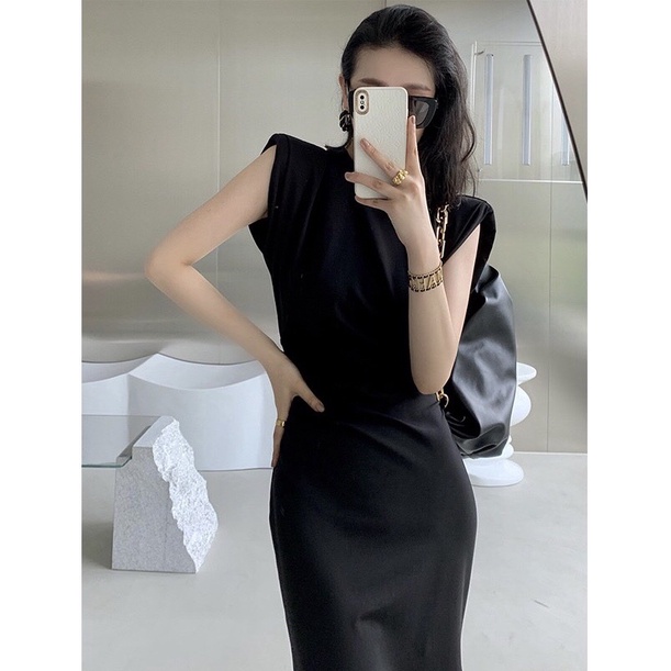 ĐẦM ĐEN VAI ĐỘN NHÚN EO size M L XL