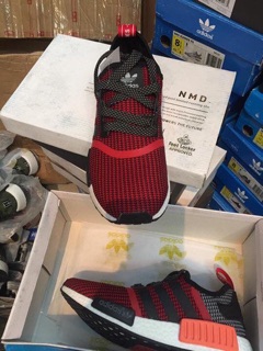 Giày thể thao NMD