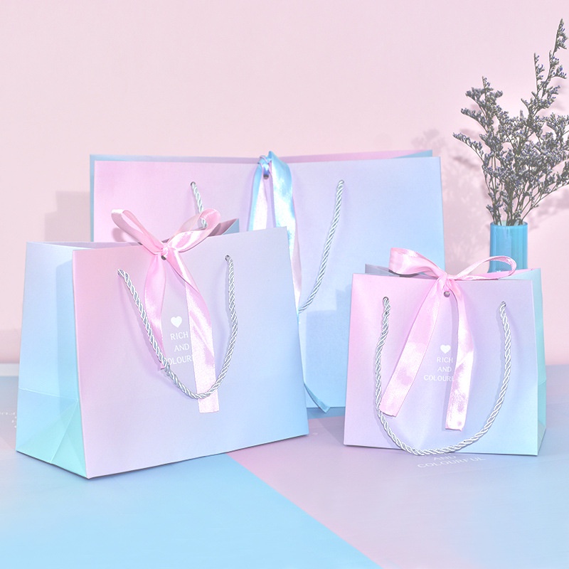 Túi giấy đựng phối màu ombe kèm dây nơ hồng size to 42 x 30 x 15cm
