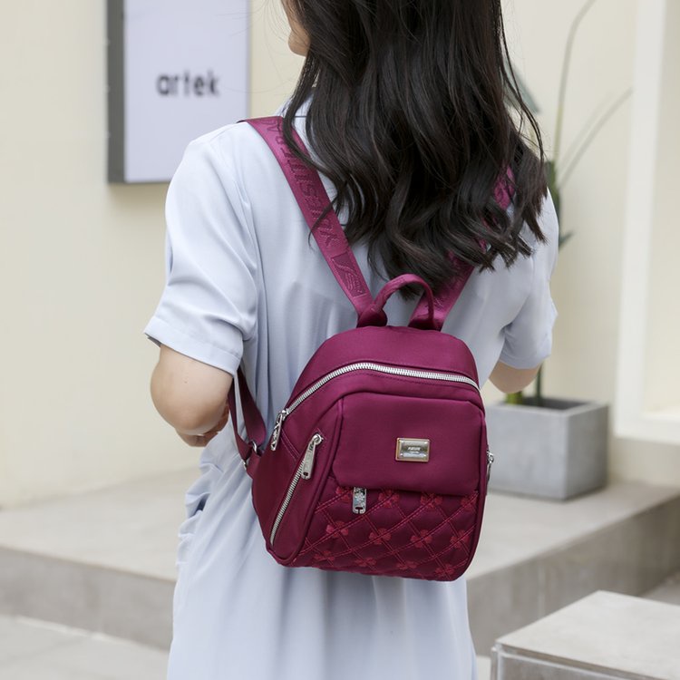 Ba Lô Đeo Vai Hình Vuông Nhiều Ngăn Bằng Vải Nylon Gọn Nhẹ Chống Thấm Nước Đa Năng Cho Nữ