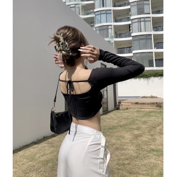 Pass áo Rorasaigon màu đen siêu xinh